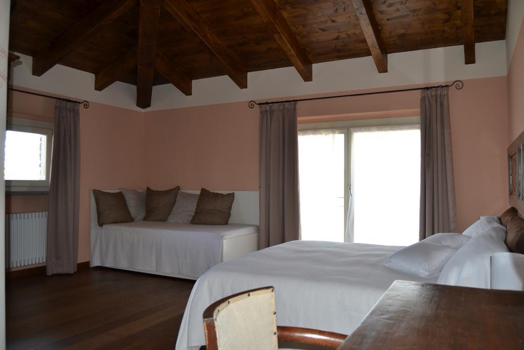 Agriturismo Costa Dei Platani Acqui Terme Δωμάτιο φωτογραφία